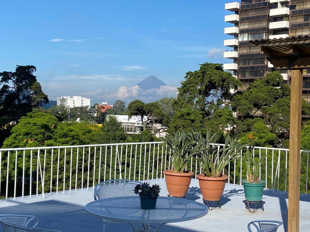 Apartamentos Reforma Γουατεμάλα Εξωτερικό φωτογραφία